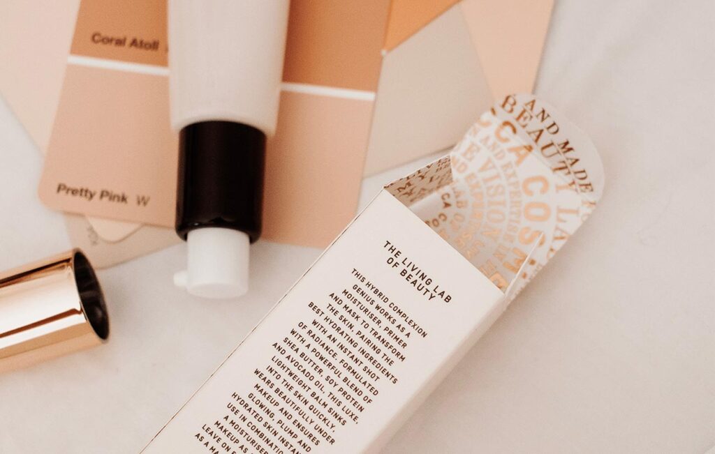 LATEST MAKE-UP TRENDS